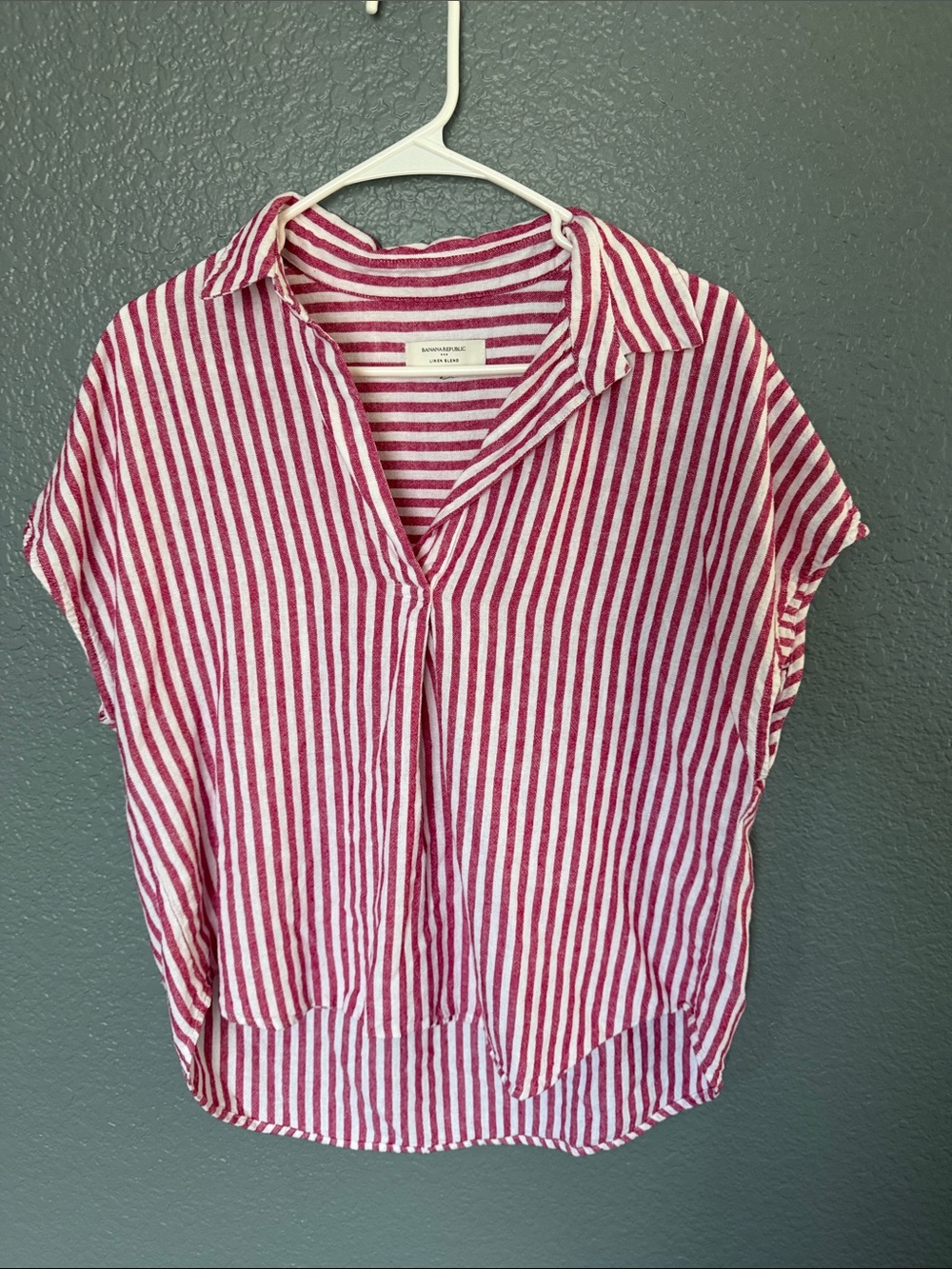 Striped drop shoulder sleeveless V-neck Front Collared  Top - Pink/White